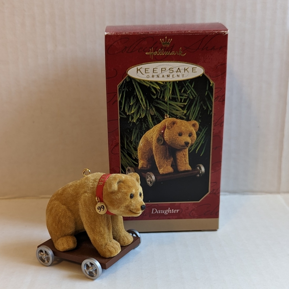 Hallmark Keepsake Ornament Daughter 1999 Flocked  Bear
